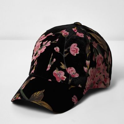 Black rose print cap